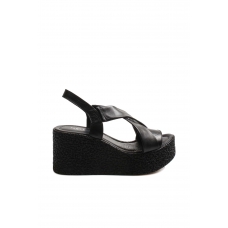 Hakiki Deri Siyah Kadın Dolgu Topuk Sandalet 124ZA10535