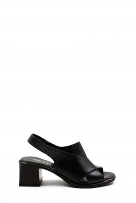Hakiki Deri Siyah Kadın Klasik Sandalet 124ZA5146