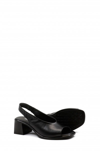 Hakiki Deri Siyah Kadın Klasik Sandalet 124ZA5018    