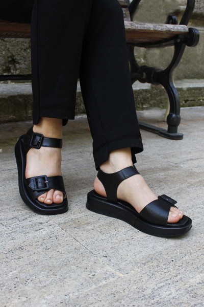 Hakiki Deri Siyah Kadın Klasik Sandalet 710ZA150    