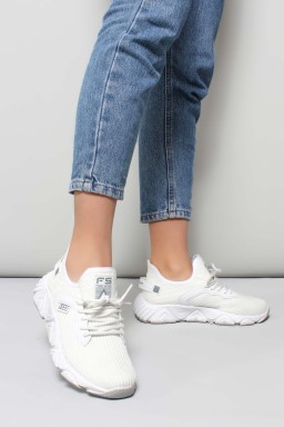 Beyaz Kadin Sneaker Ayakkabi 925ZA40     